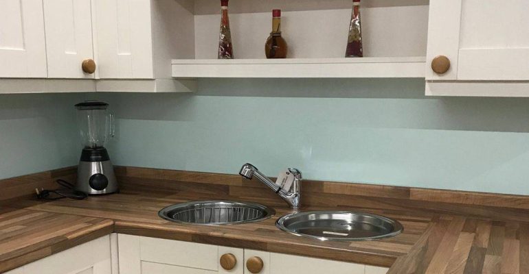 Cream and wood effect kitchen