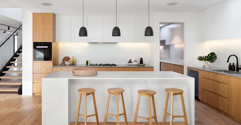 white and wood modern kitchen
