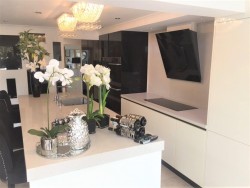 Black and white kitchen makeover